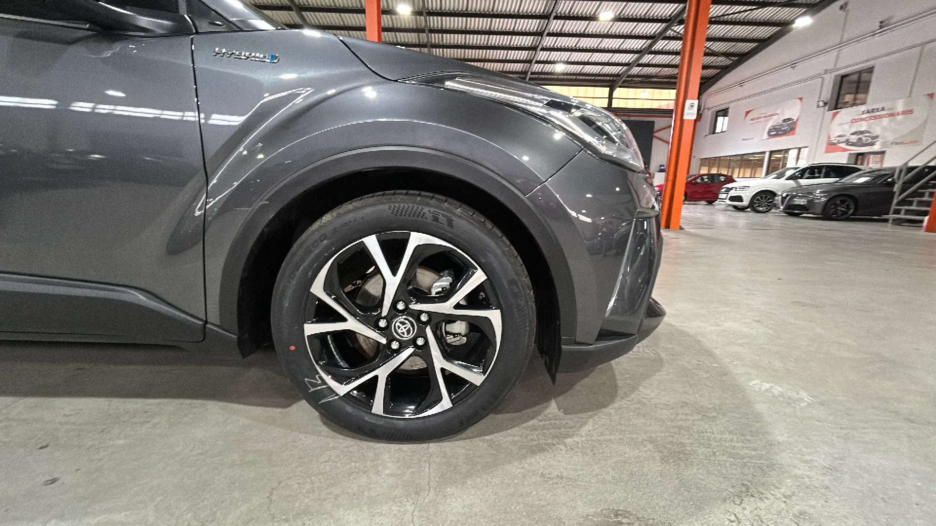 Toyota C-HR 1.8 125H Advance - foto 26