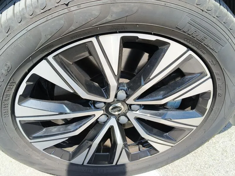 Volvo XC60 2.0 B4 D Plus Dark - foto 14