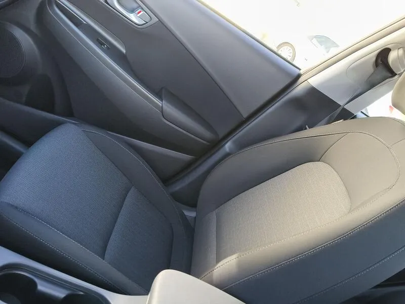 Hyundai Kona 1.6 GDI Maxx - foto 28