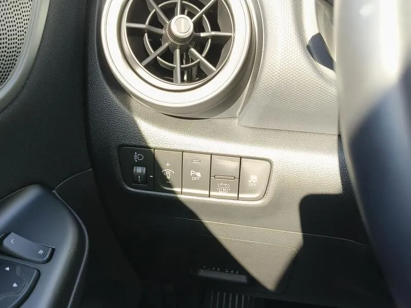 Hyundai Kona 1.6 GDI Maxx - foto 30