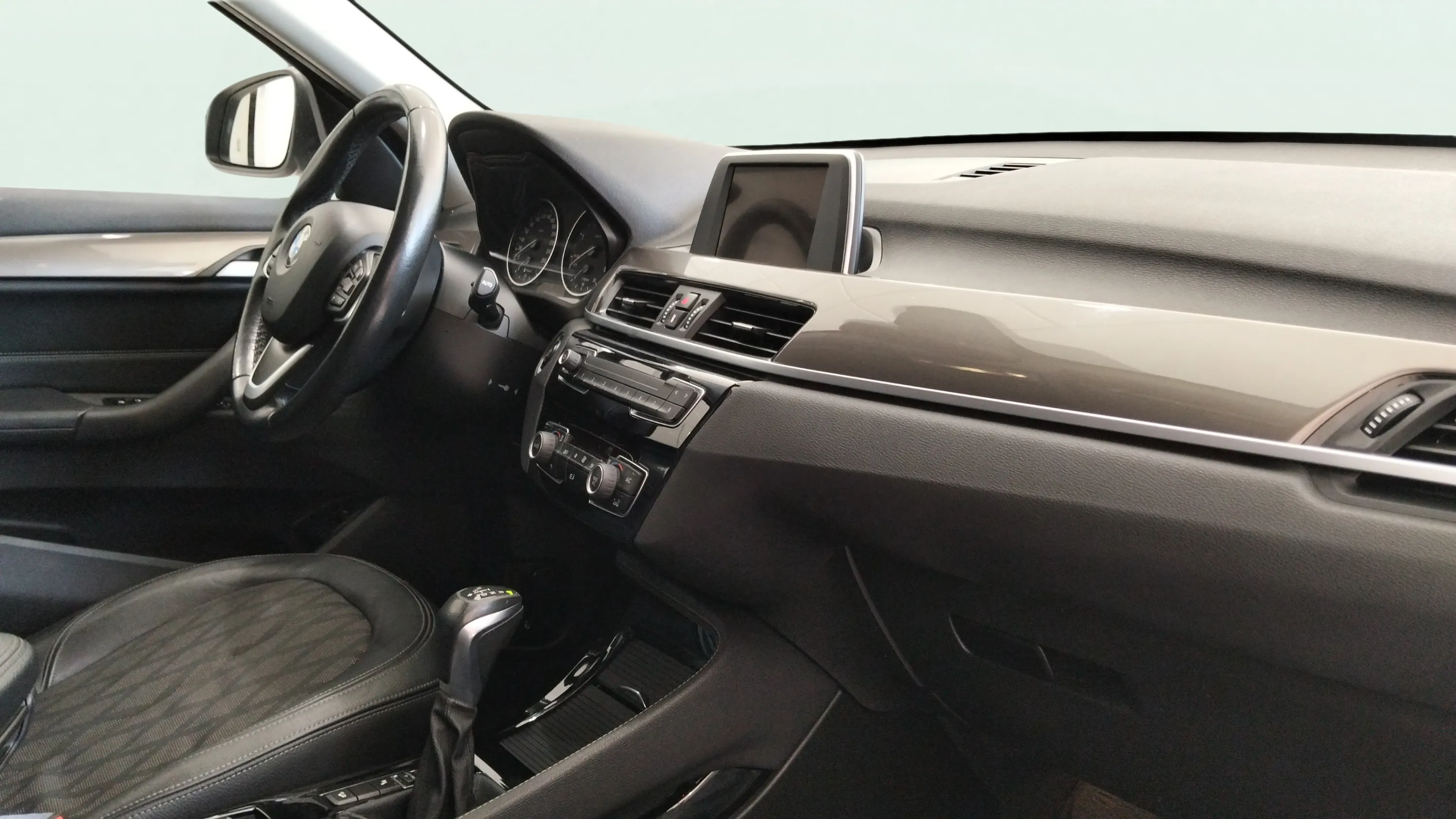 BMW X1 sDrive18d - foto 8
