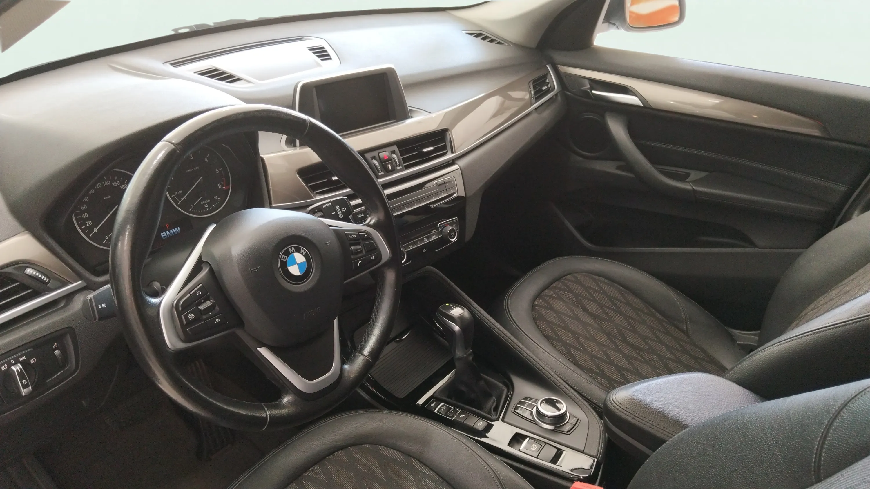 BMW X1 sDrive18d - foto 7