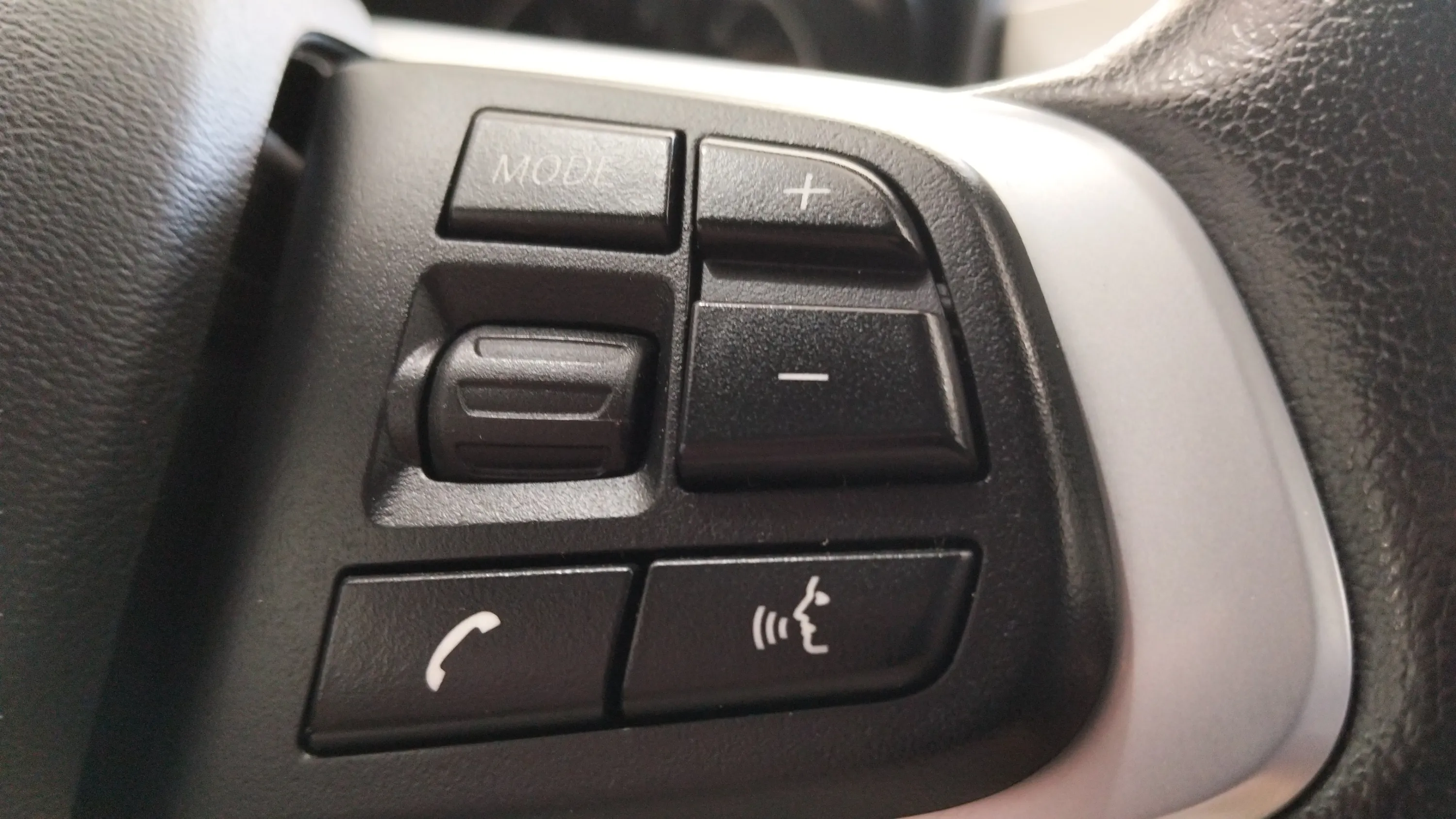 BMW X1 sDrive18d - foto 16