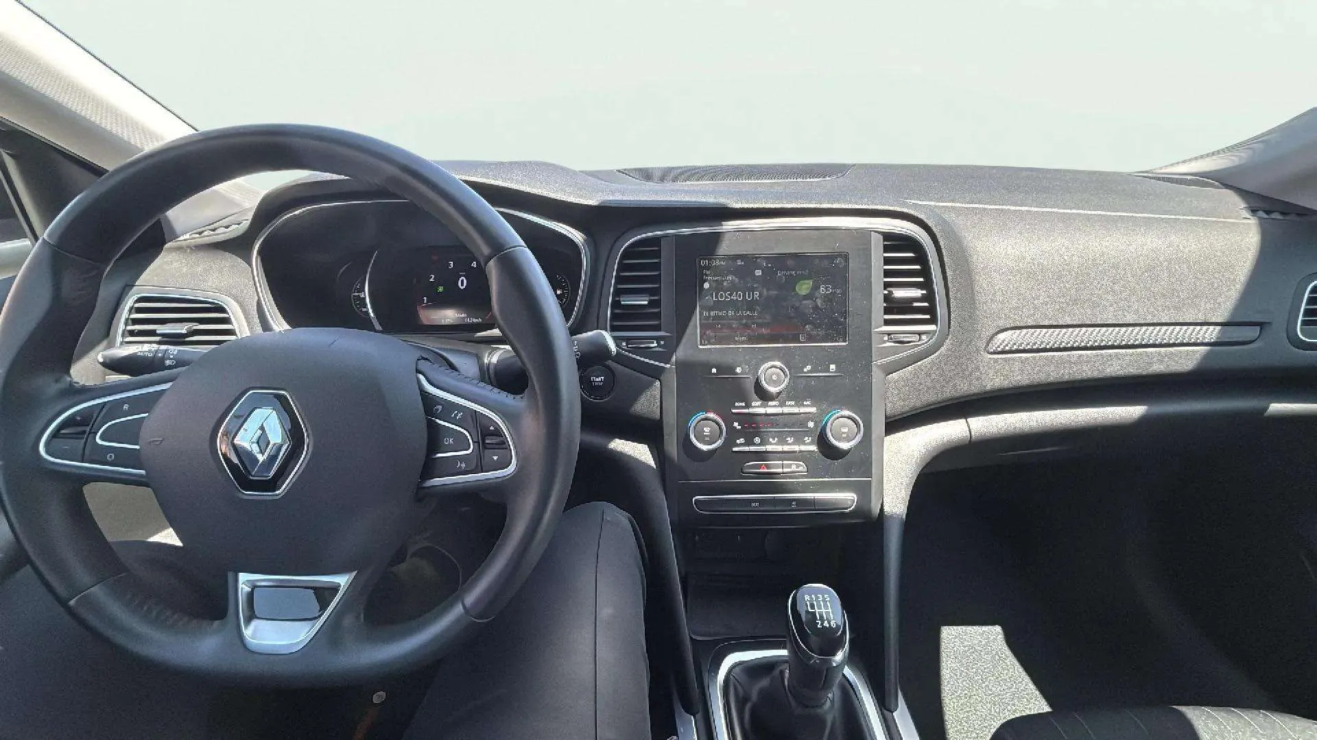 Renault Mégane Limited Energy TCe - foto 11