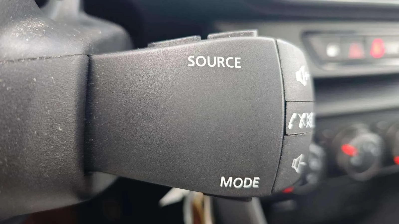 Dacia Sandero Comfort SCe - foto 17