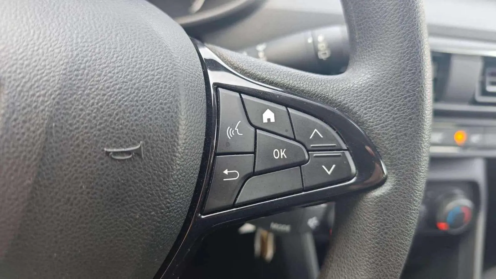 Dacia Sandero Comfort SCe - foto 15