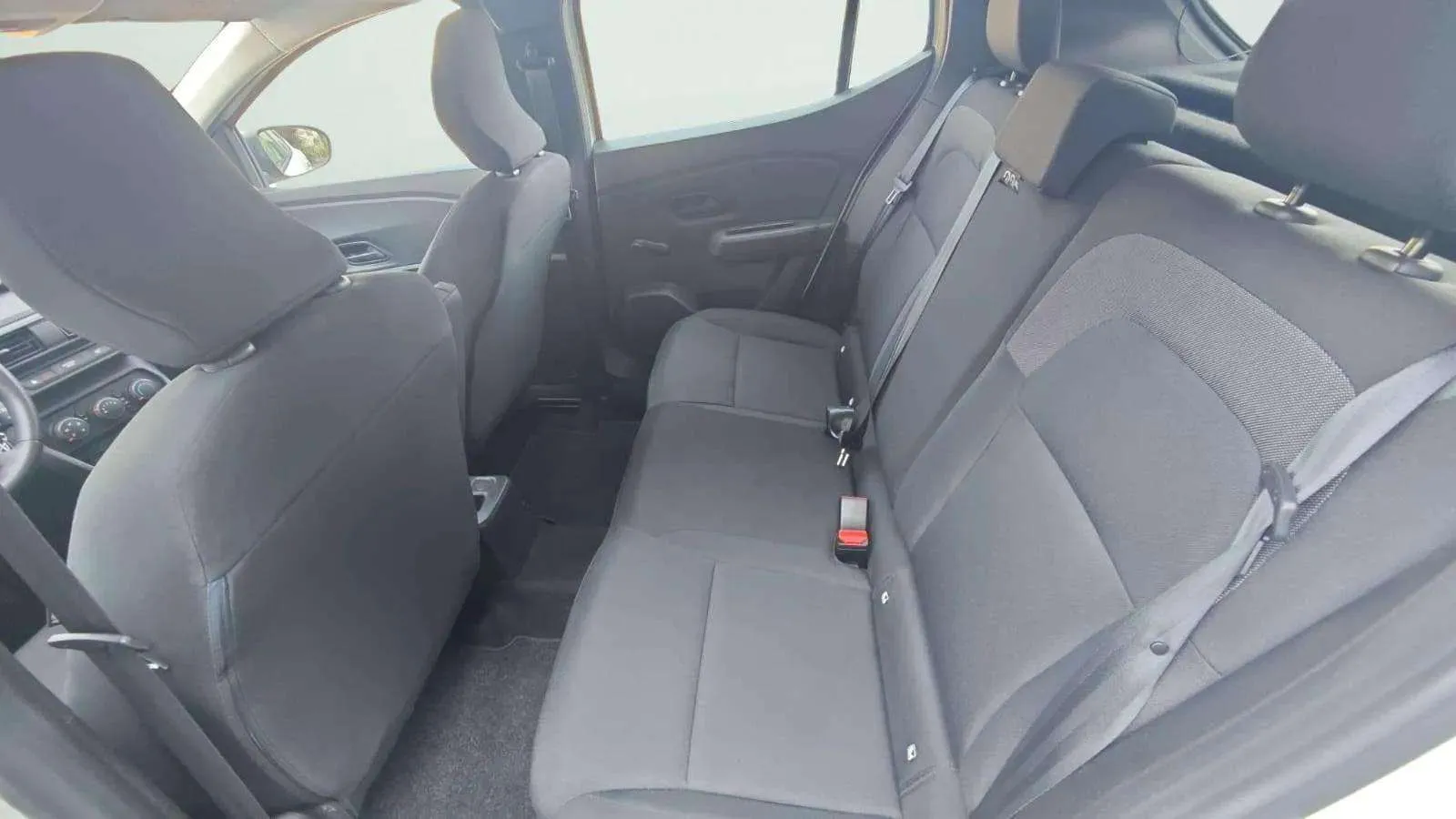Dacia Sandero Comfort SCe - foto 22