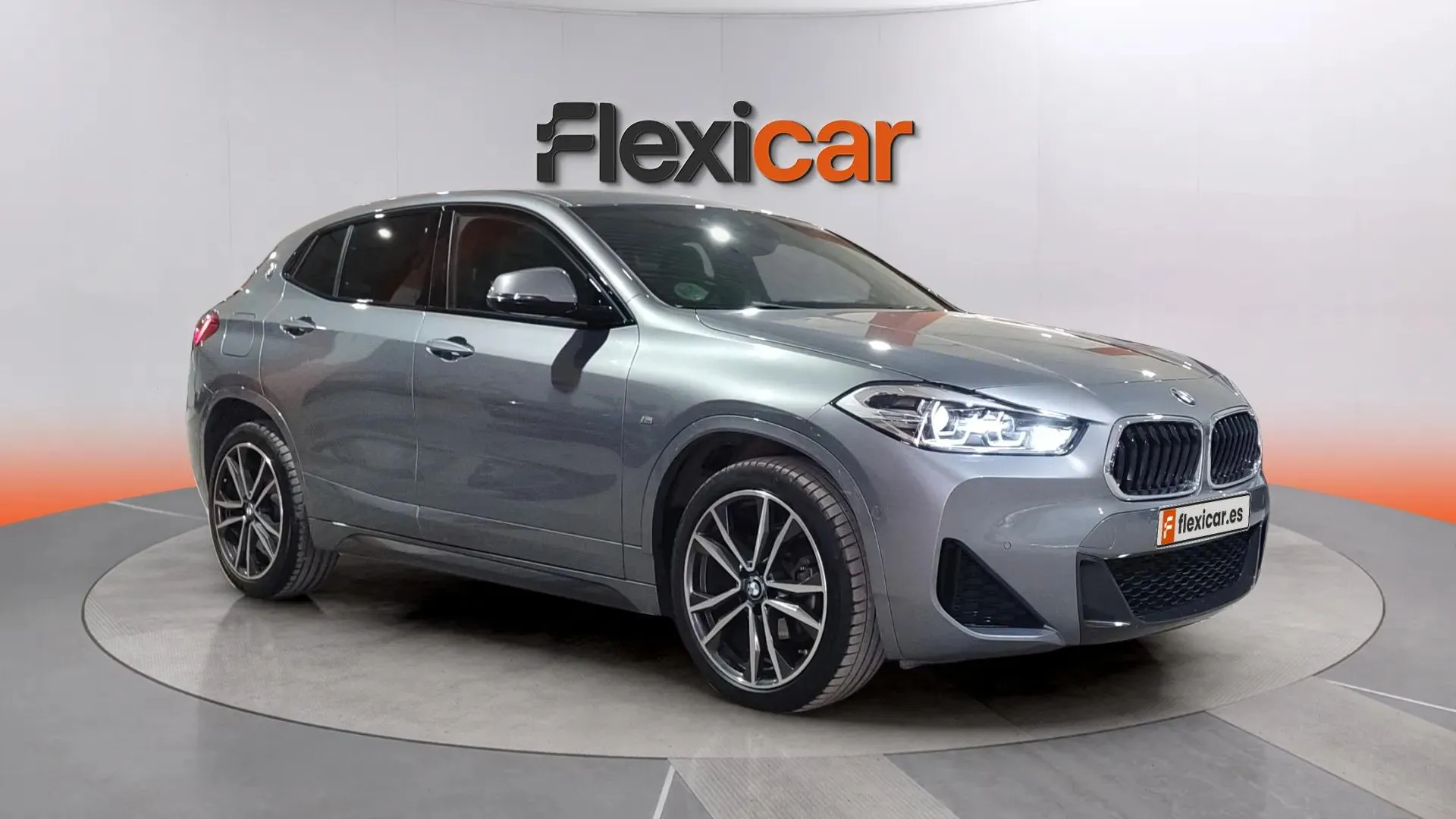 BMW X2 sDrive16d - foto 1