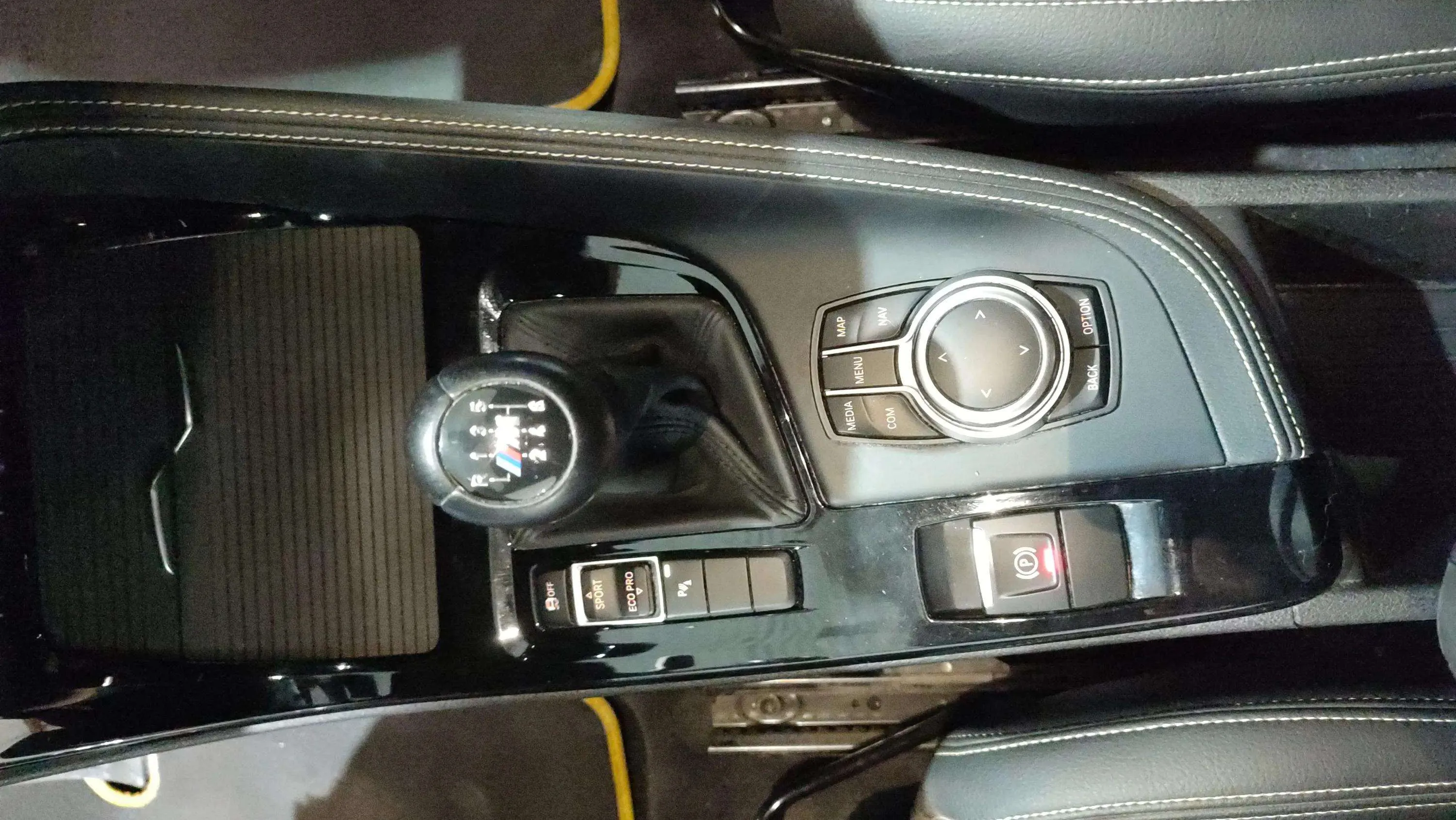 BMW X2 sDrive16d - foto 16