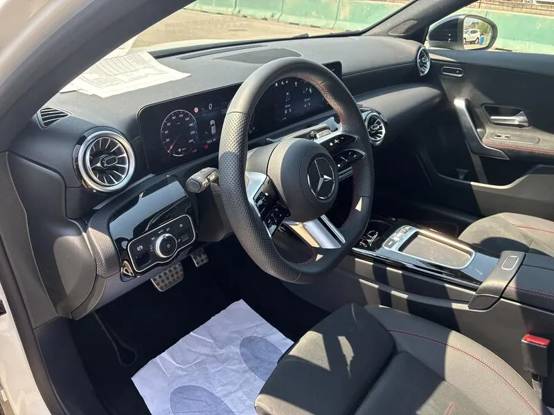 Mercedes-Benz Clase A 200 d AMG Line Advanced Plus - foto 29