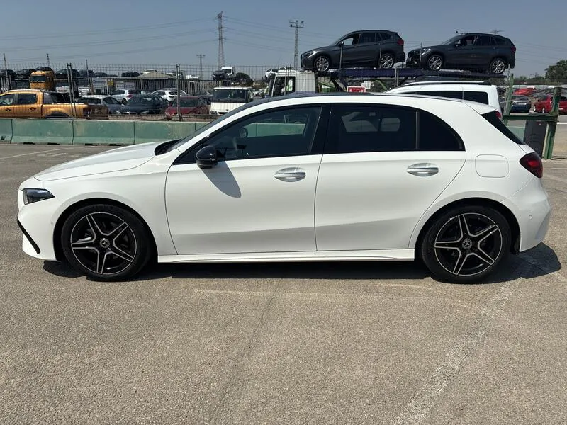 Mercedes-Benz Clase A 200 d AMG Line Advanced Plus - foto 3
