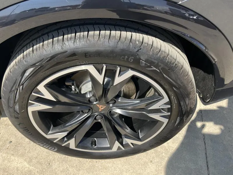 Cupra Formentor 1.5 TSI e-Hybrid - foto 22