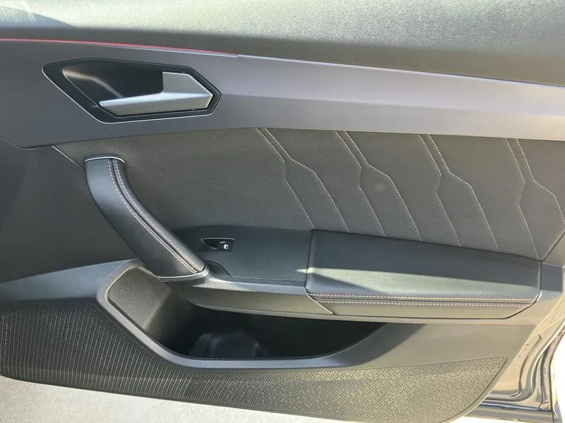 Cupra Formentor 1.5 TSI e-Hybrid - foto 29