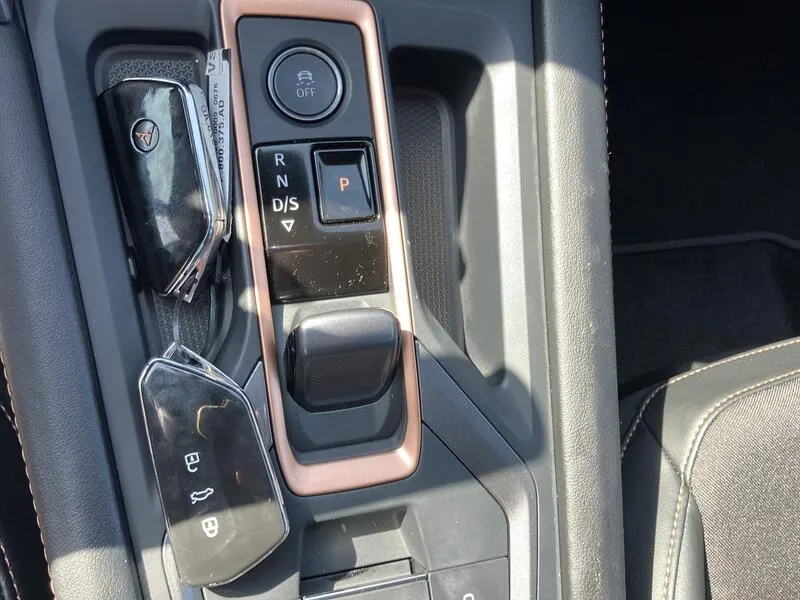 Cupra Formentor 1.5 TSI e-Hybrid - foto 16