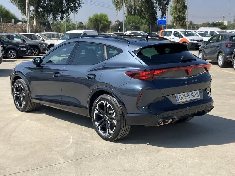 Cupra Formentor 1.5 TSI e-Hybrid - foto 4