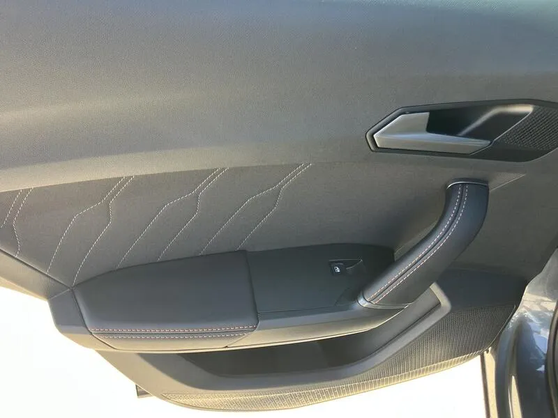 Cupra Formentor 1.5 TSI e-Hybrid - foto 35