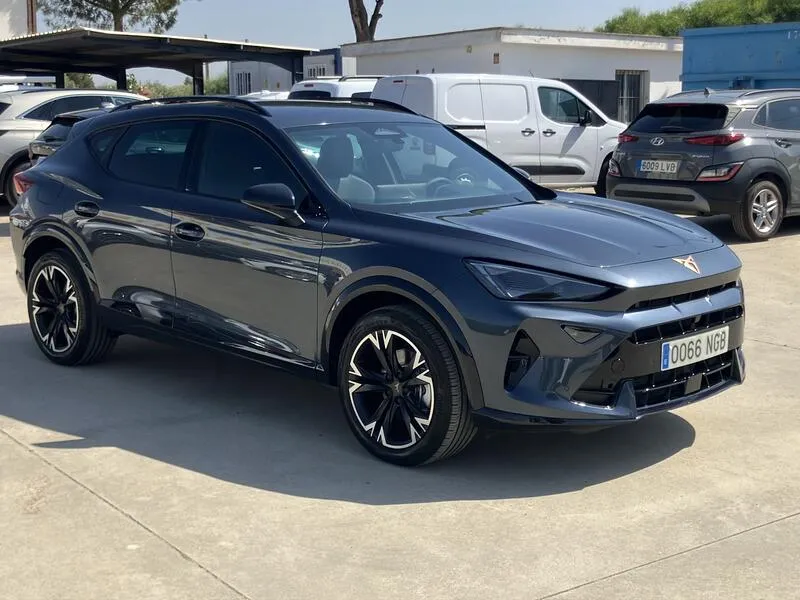 Cupra Formentor 1.5 TSI e-Hybrid - foto 8