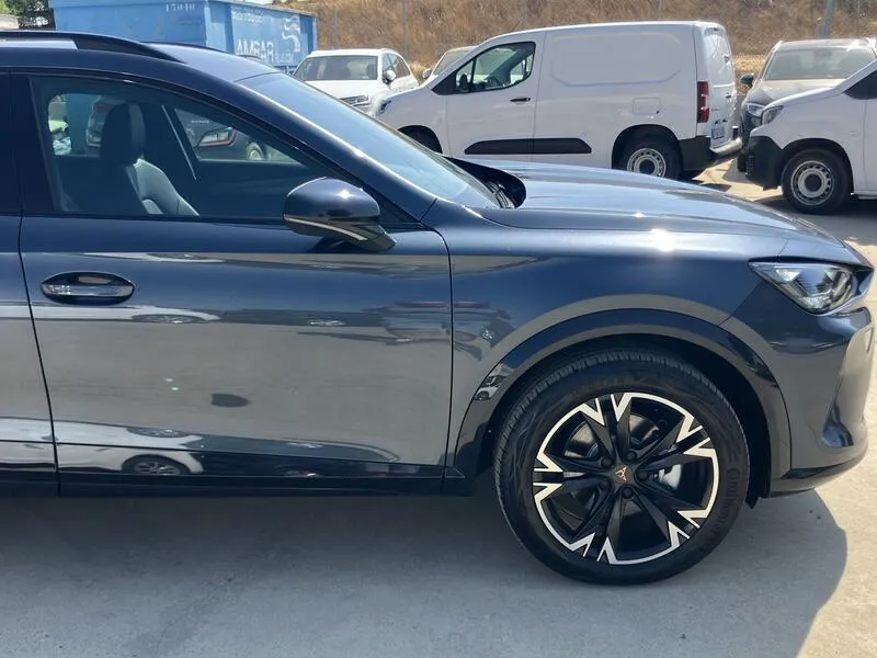 Cupra Formentor 1.5 TSI e-Hybrid - foto 25