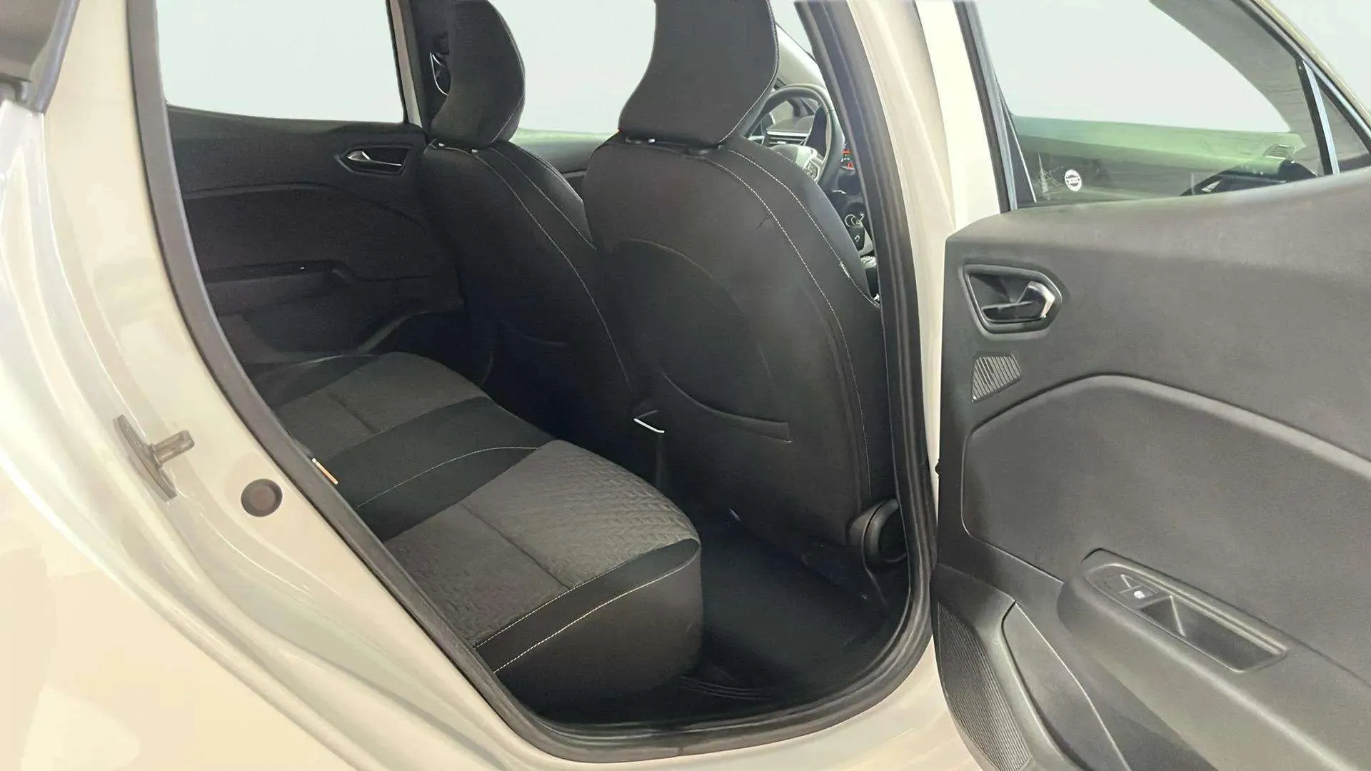 Renault Clio Authentic SCe - foto 14