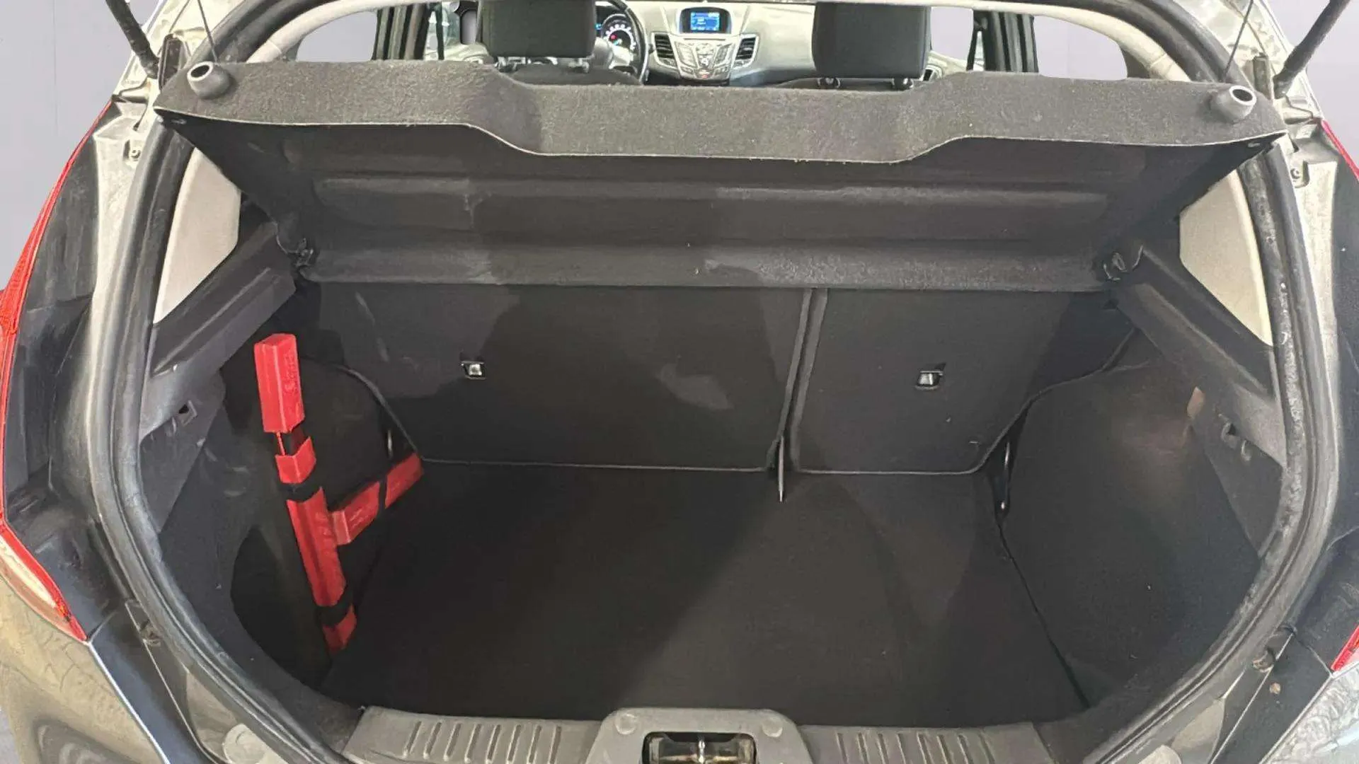 Ford Fiesta 1.5 TDCi Trend - foto 9