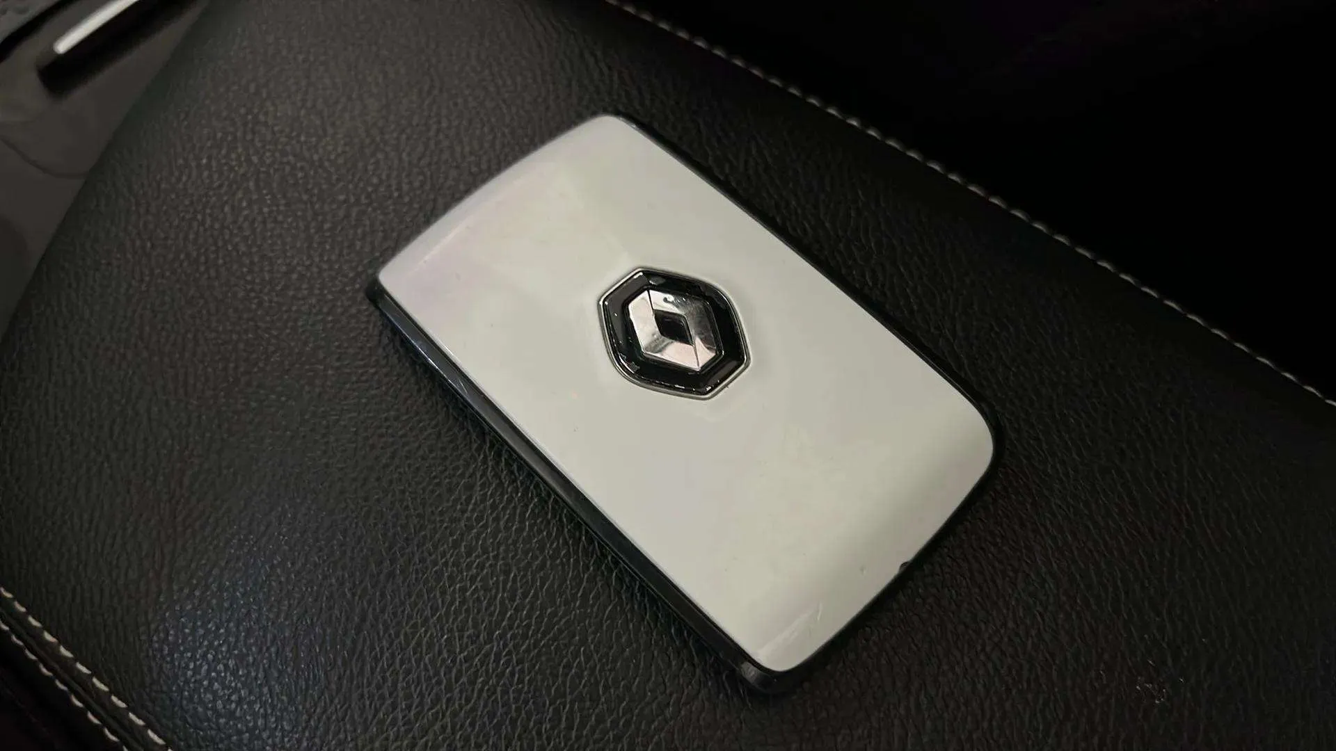 Renault Mégane Techno TCe EDC GPF - foto 18