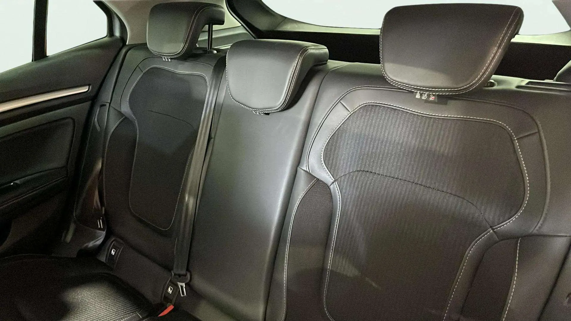 Renault Mégane Techno TCe EDC GPF - foto 24