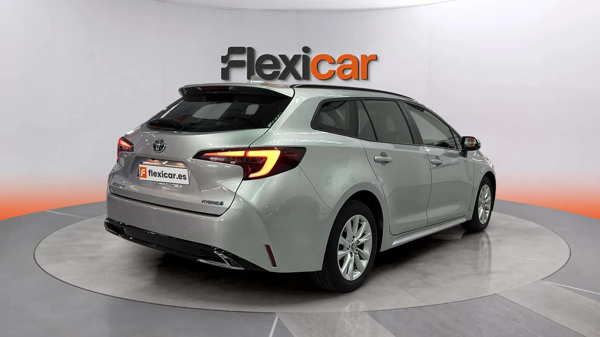 Toyota Corolla 140H Active Plus Touring Sport - foto 7