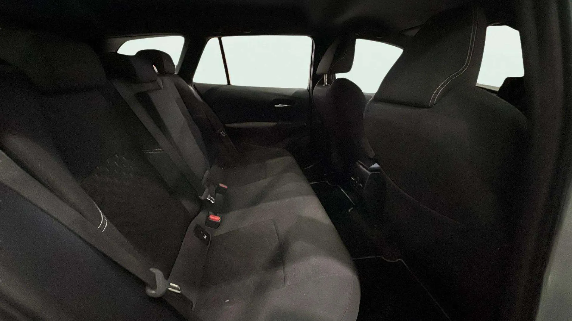 Toyota Corolla 140H Active Plus Touring Sport - foto 11