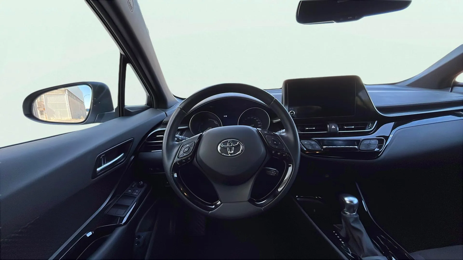 Toyota C-HR 1.8 125H Advance - foto 10