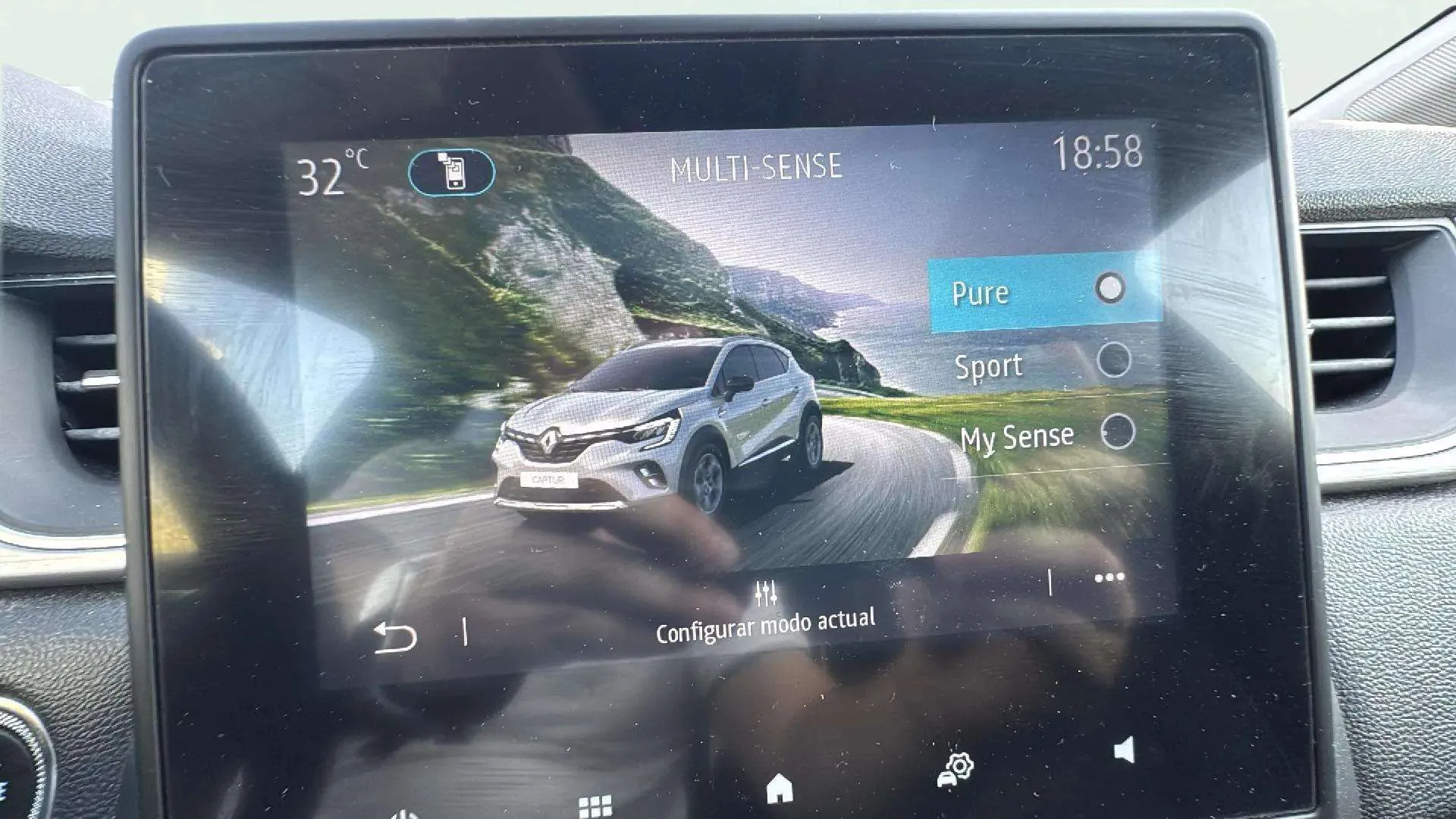 Renault Captur SL E-Tech Edition Híbrido enchuf. - foto 17