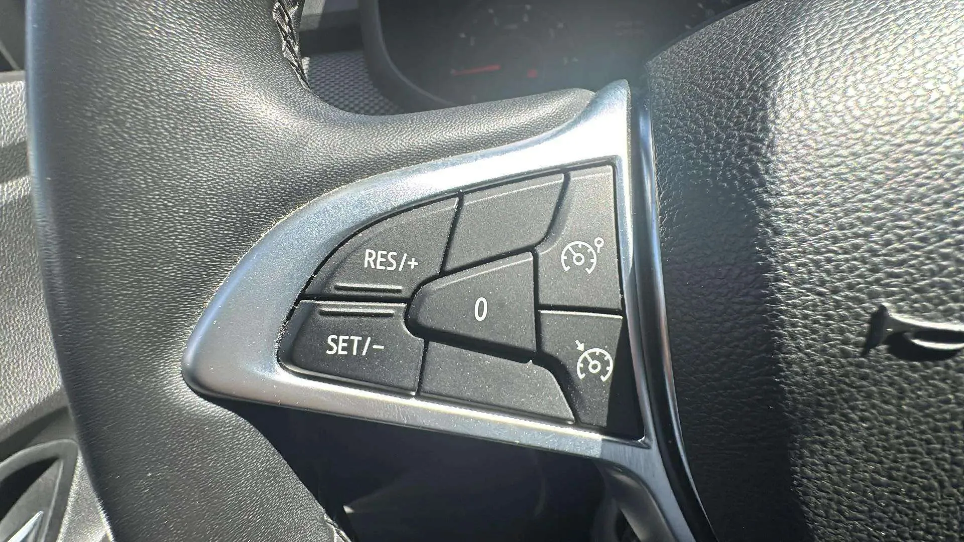 Dacia Sandero Stepway Comfort TCe - foto 18
