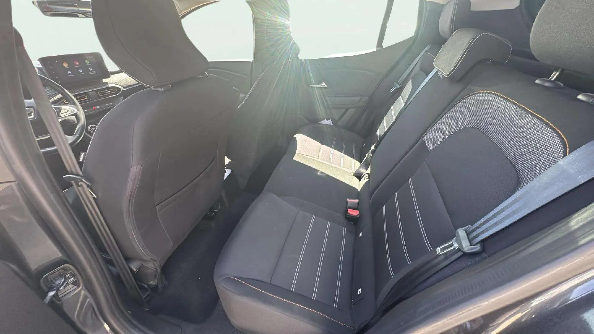 Dacia Sandero Stepway Comfort TCe - foto 15