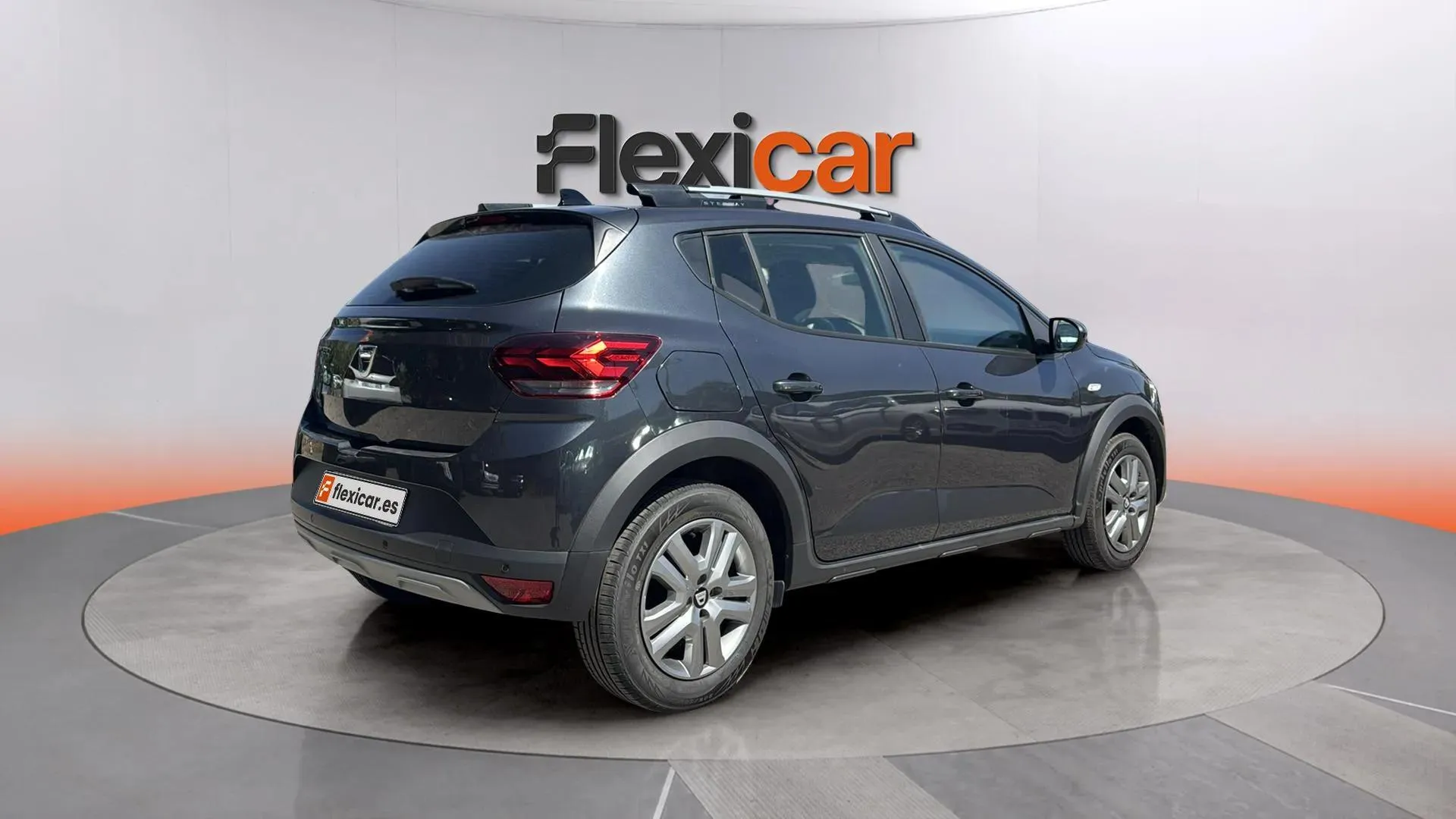 Dacia Sandero Stepway Comfort TCe - foto 7
