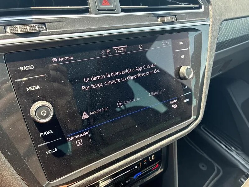 Volkswagen Tiguan 2.0 TDI R-Line - foto 37