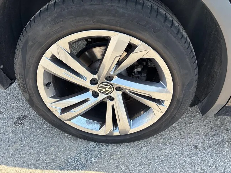 Volkswagen Tiguan 2.0 TDI R-Line - foto 17