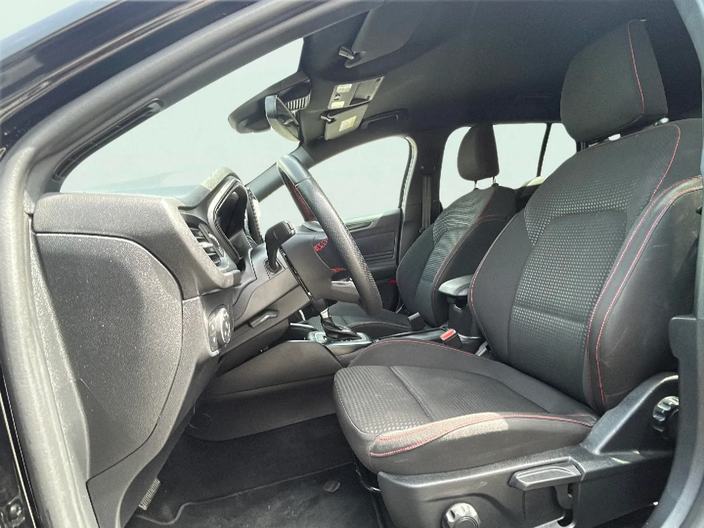 Ford Focus 1.0 EcoBoost MHEV ST-Line X SB - foto 19