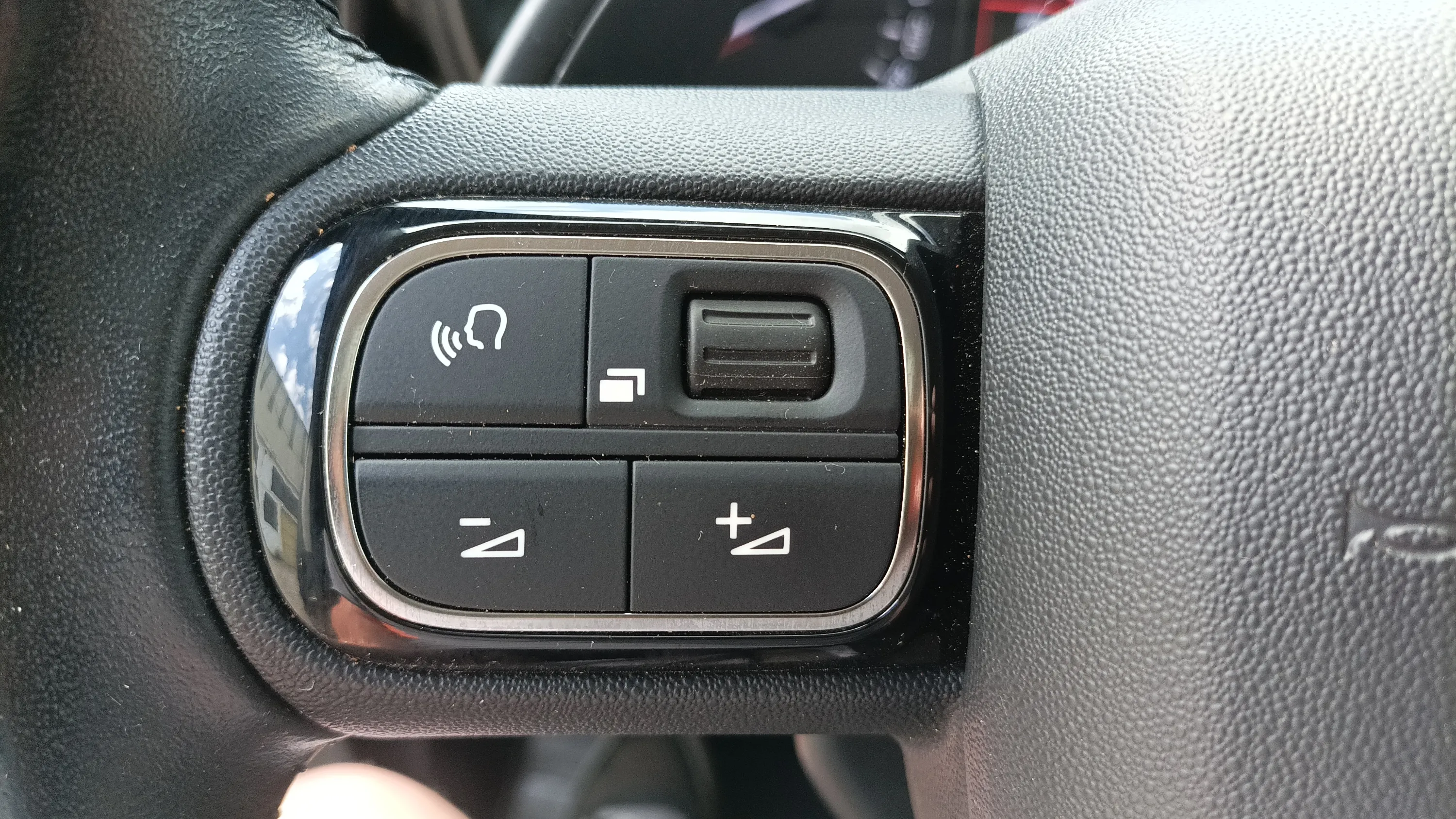 Toyota Proace City 1.2 Family Active L1 - foto 11