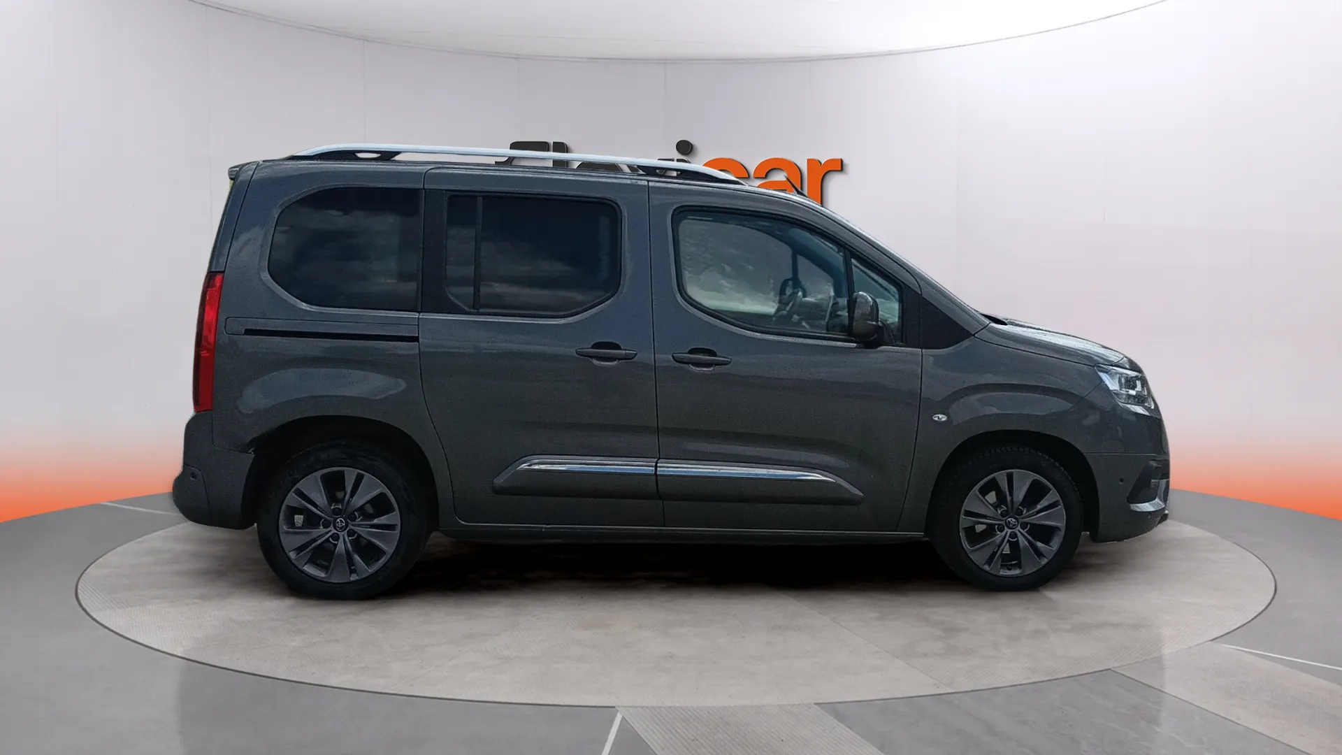 Toyota Proace City 1.2 Family Active L1 - foto 3