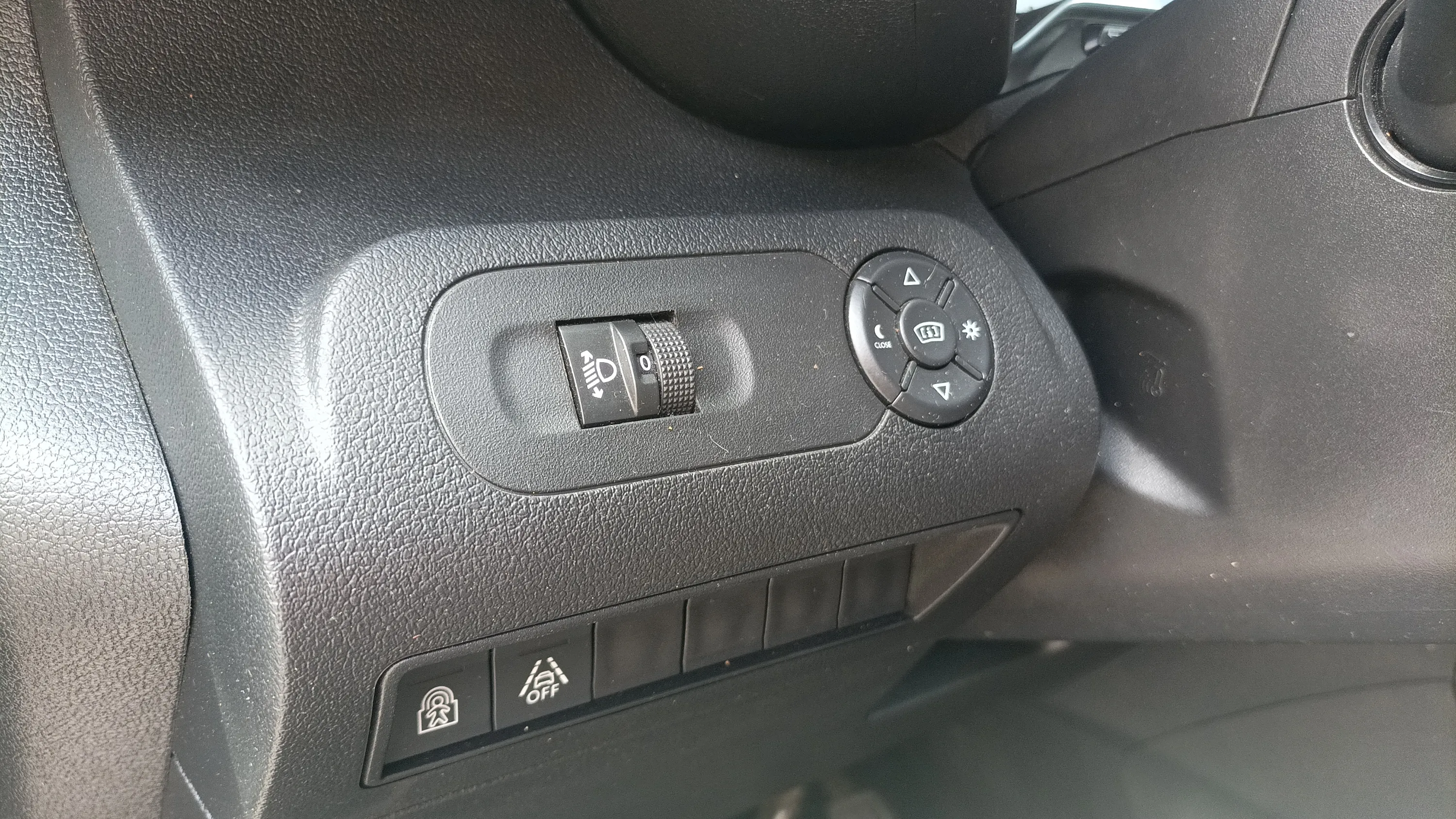 Toyota Proace City 1.2 Family Active L1 - foto 27
