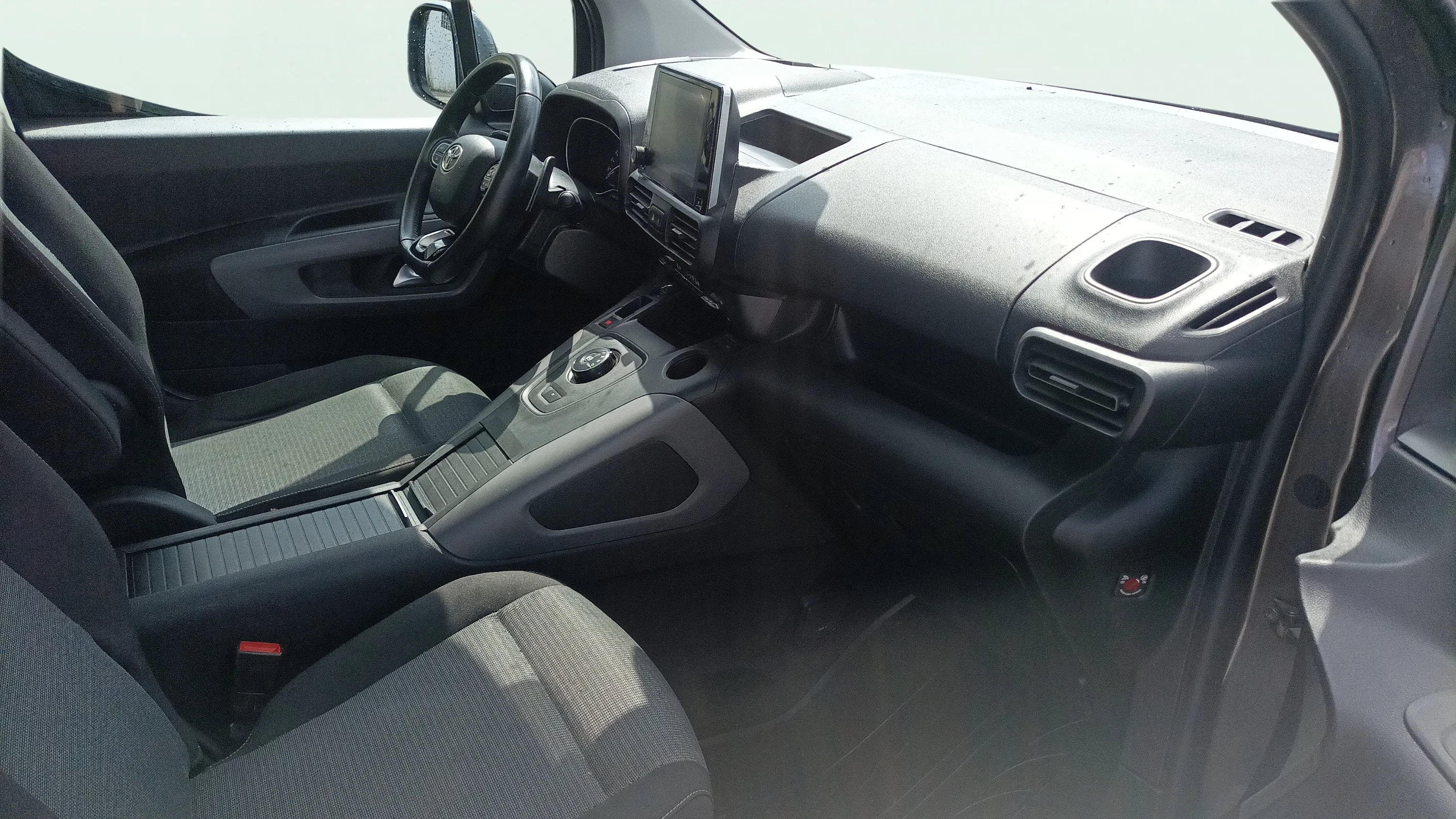 Toyota Proace City 1.2 Family Active L1 - foto 16
