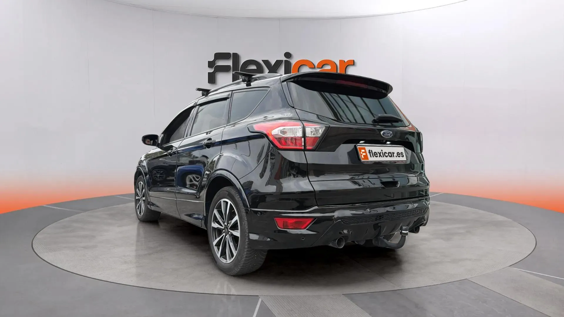 Ford Kuga 2.0 TDCi 4x2 ST-Line - foto 4