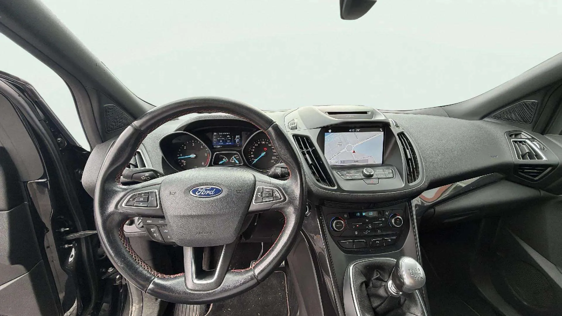 Ford Kuga 2.0 TDCi 4x2 ST-Line - foto 10