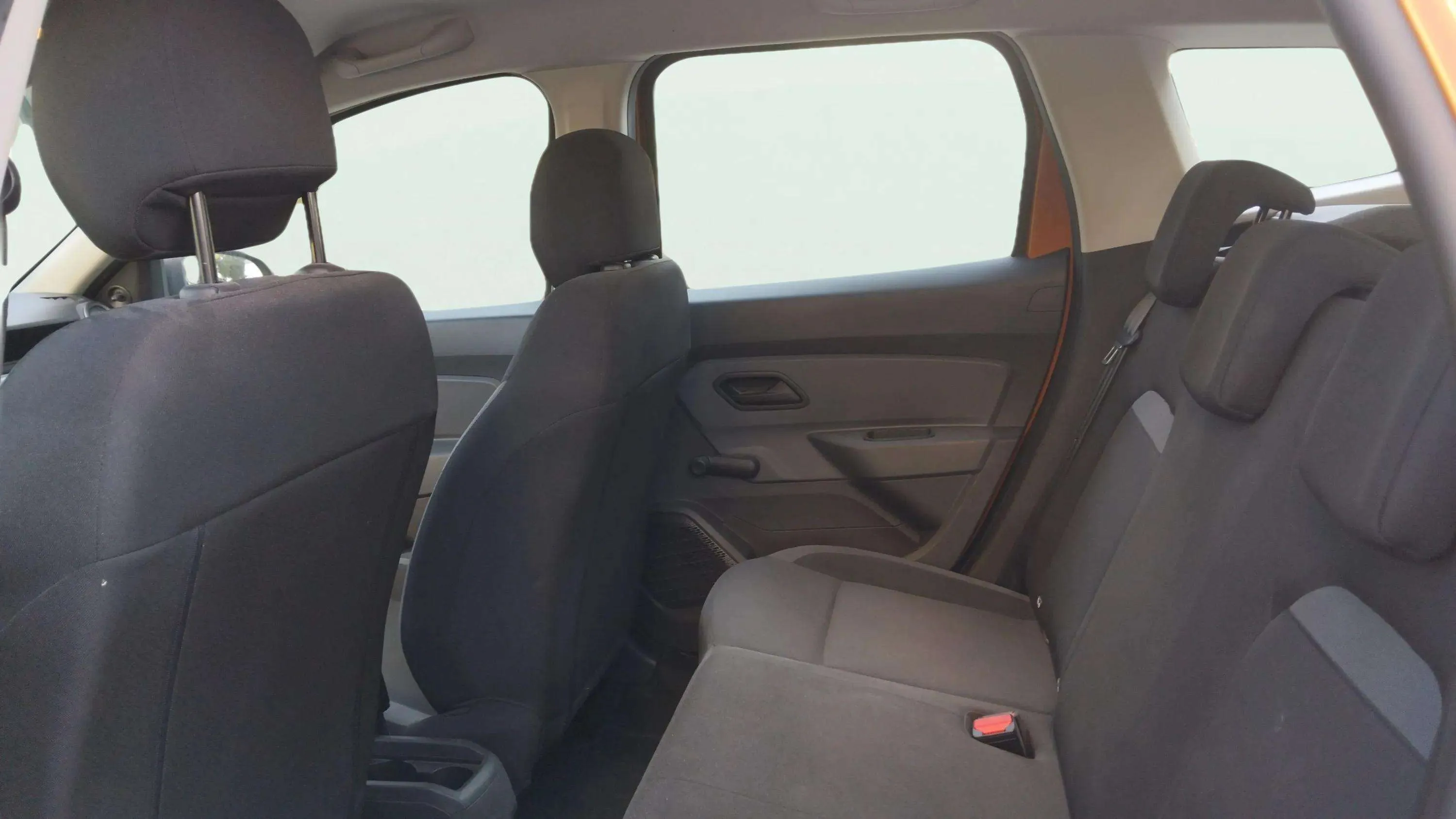 Dacia Duster Comfort 1.6 4x2 - foto 20