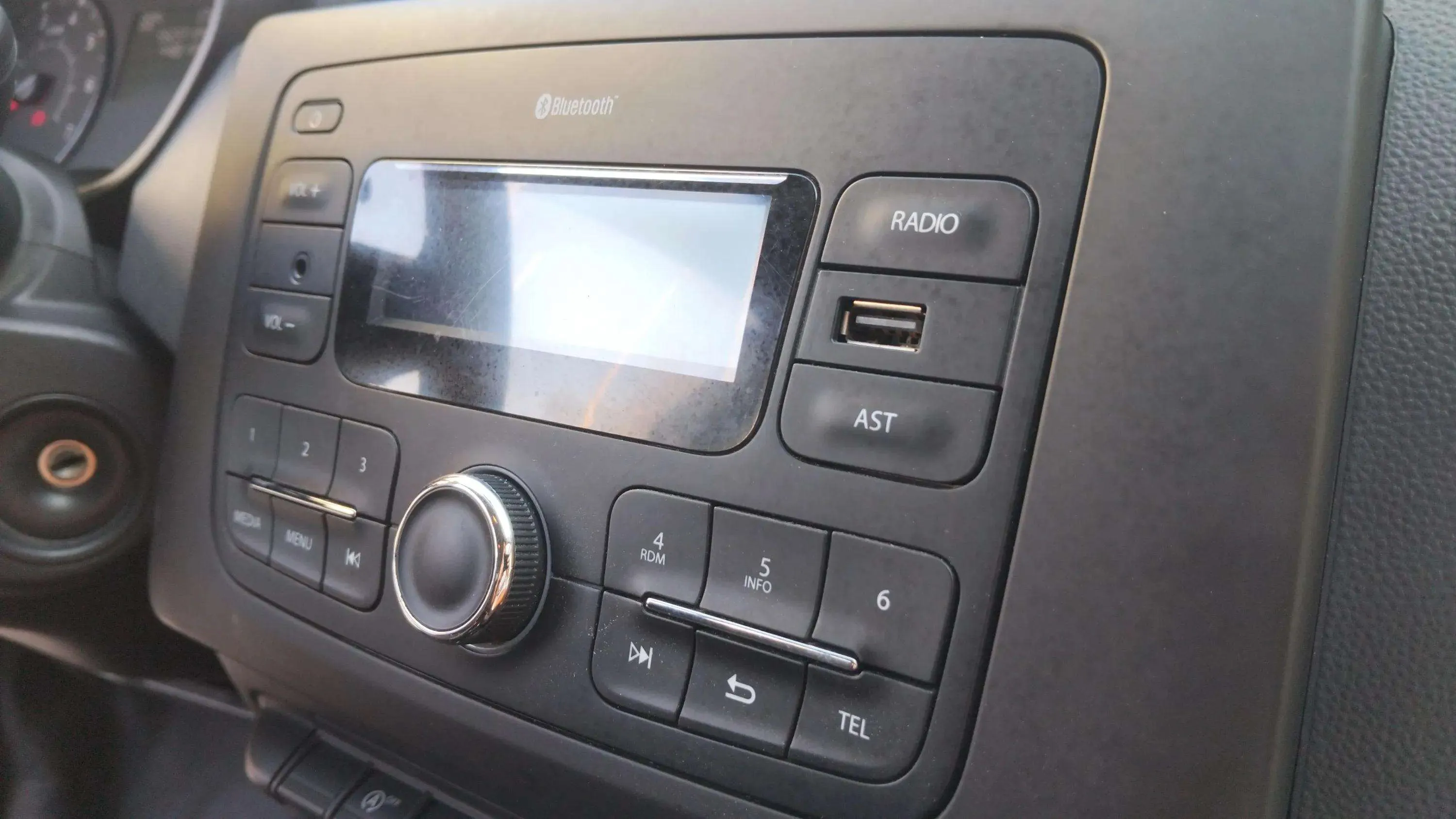 Dacia Duster Comfort 1.6 4x2 - foto 14