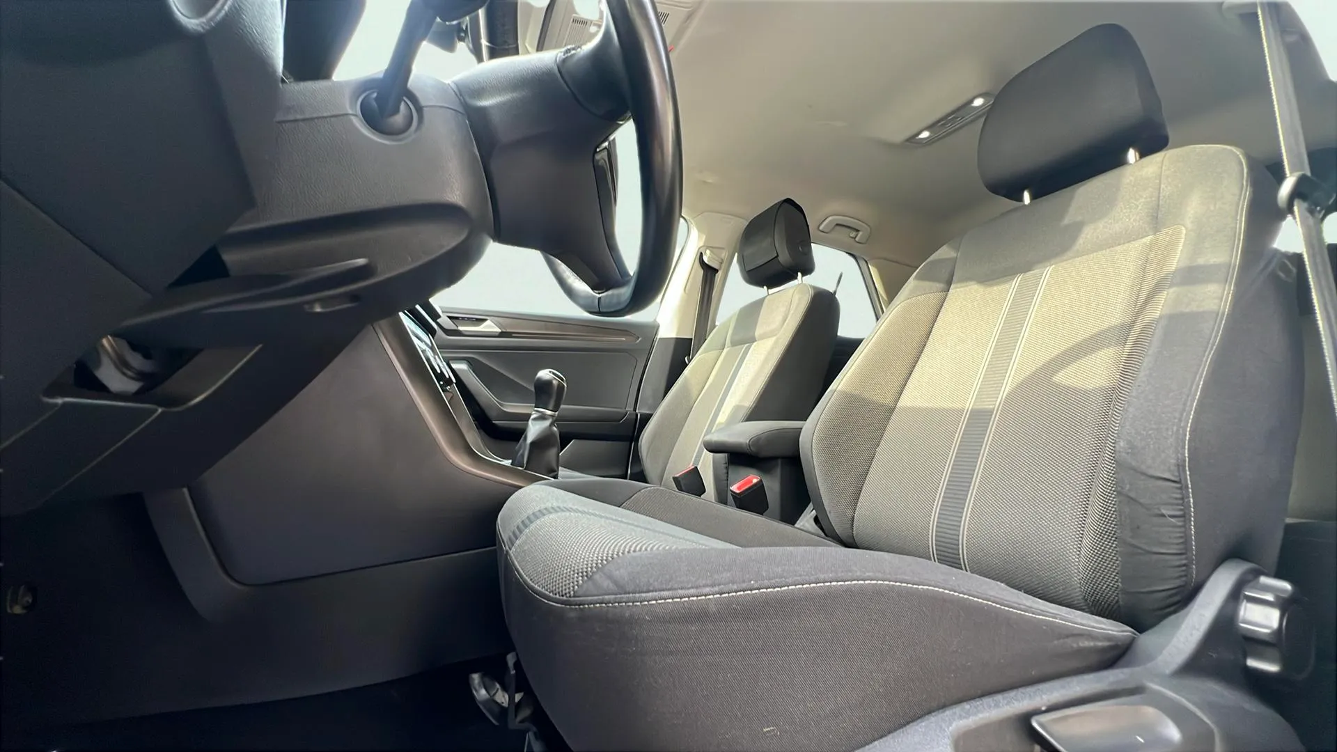 Volkswagen T-Roc Advance 1.6 TDI - foto 12