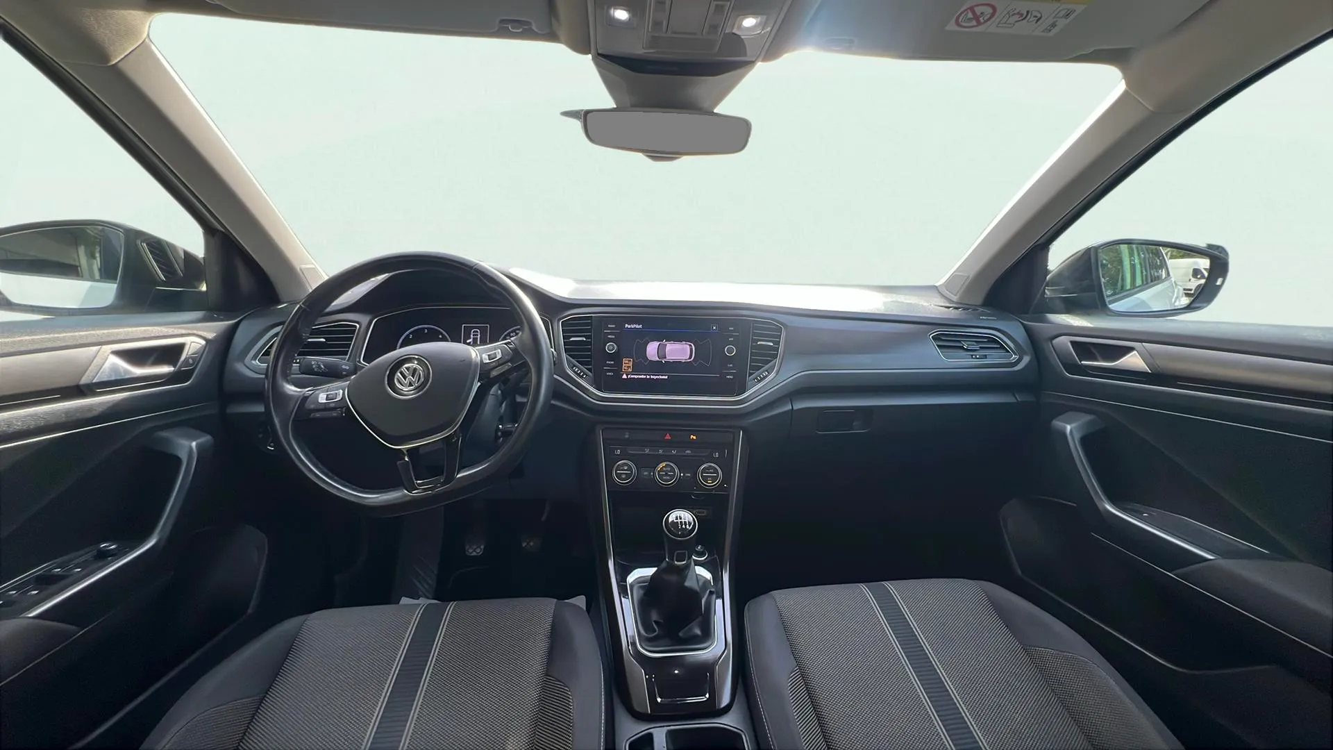 Volkswagen T-Roc Advance 1.6 TDI - foto 22