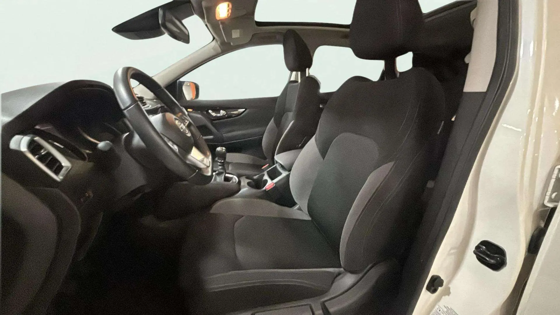 Nissan Qashqai DIG-T E6D Acenta - foto 12