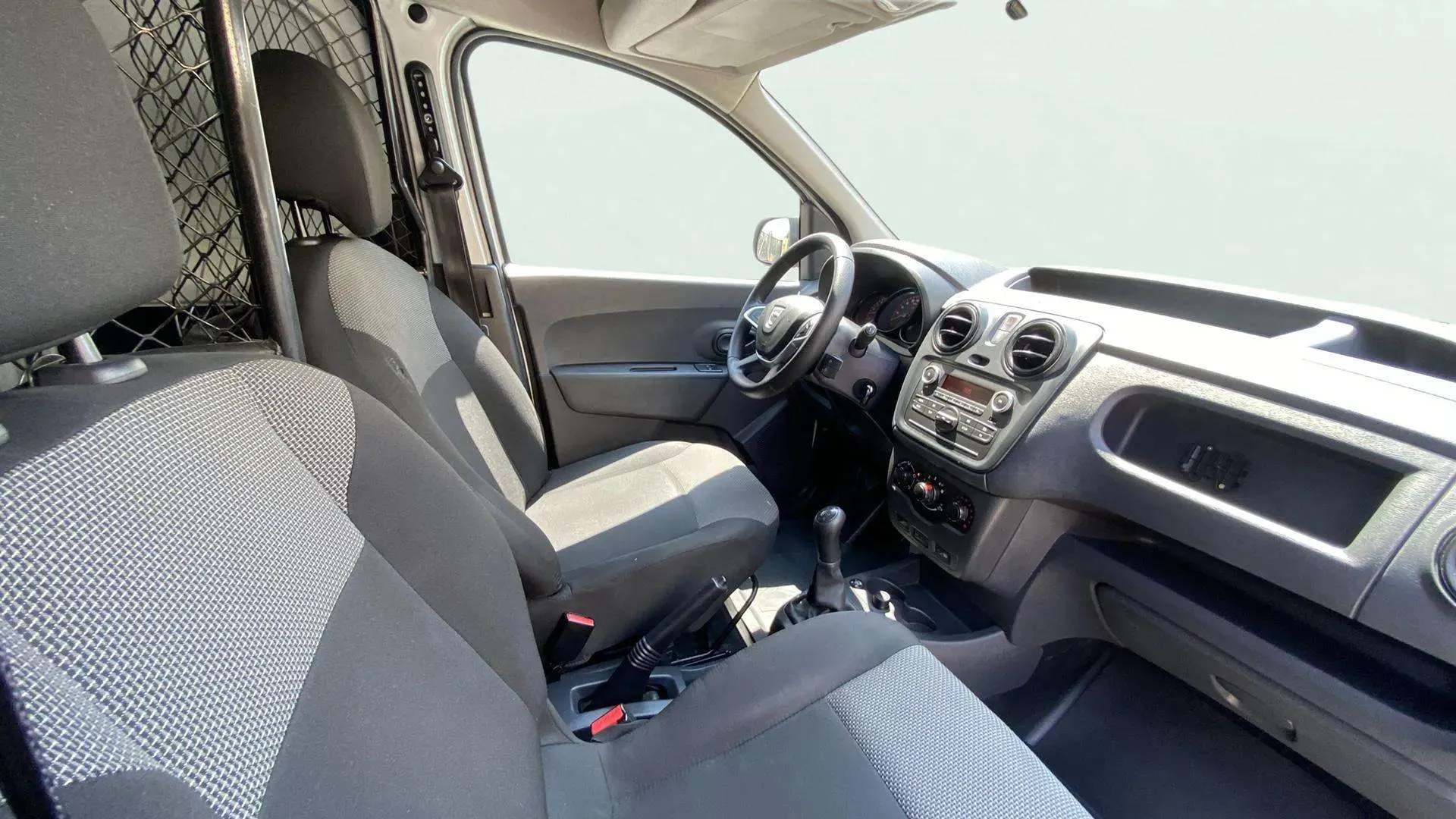 Dacia Dokker - foto 17