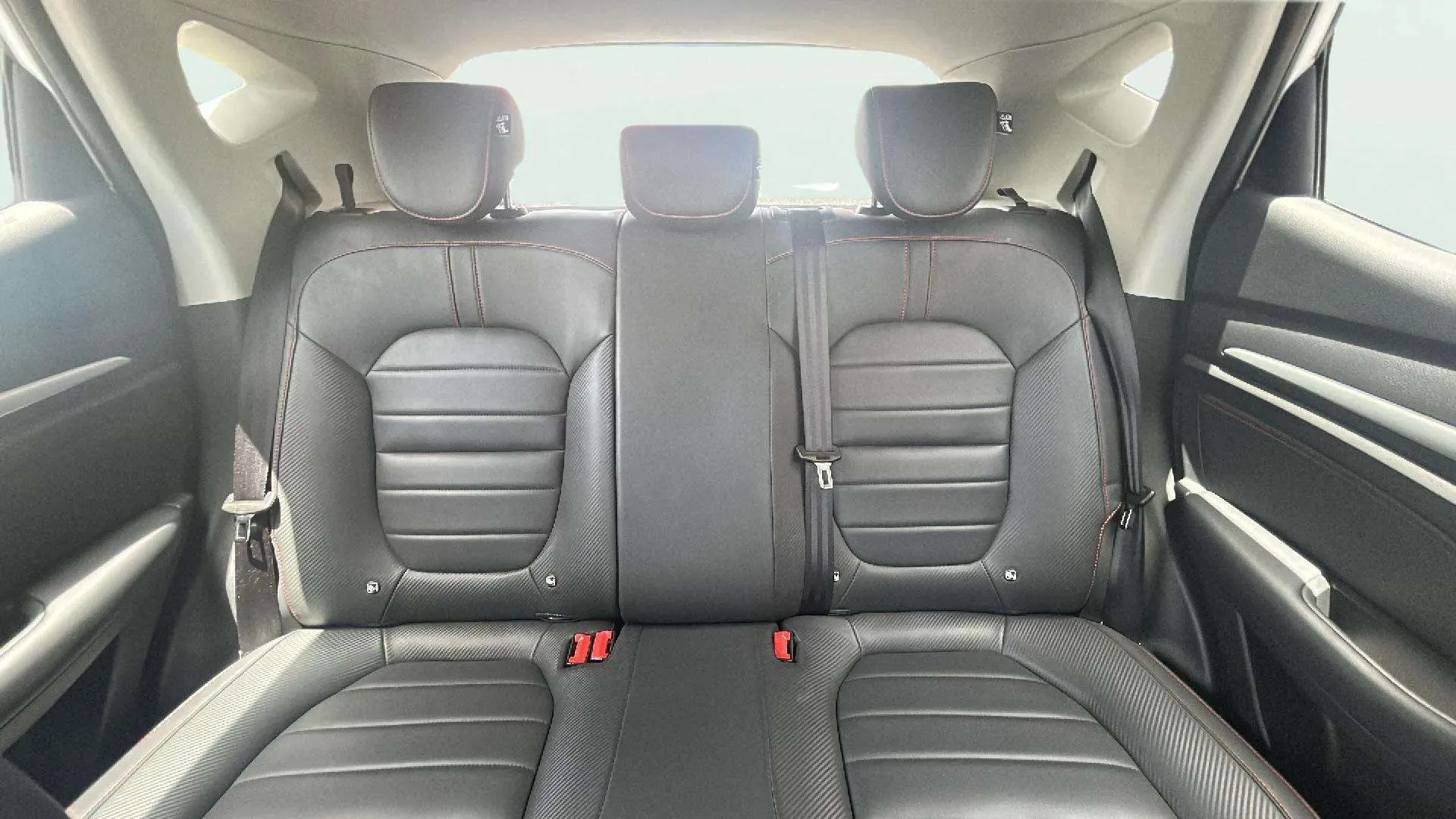 MG ZS 1.0T Comfort - foto 10