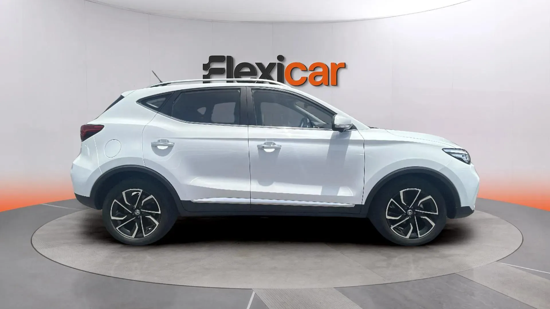 MG ZS 1.0T Comfort - foto 3
